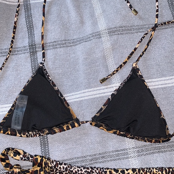 SOLD Victoria’s Secret Leopard Skull Bikini - Picture 6 of 8
